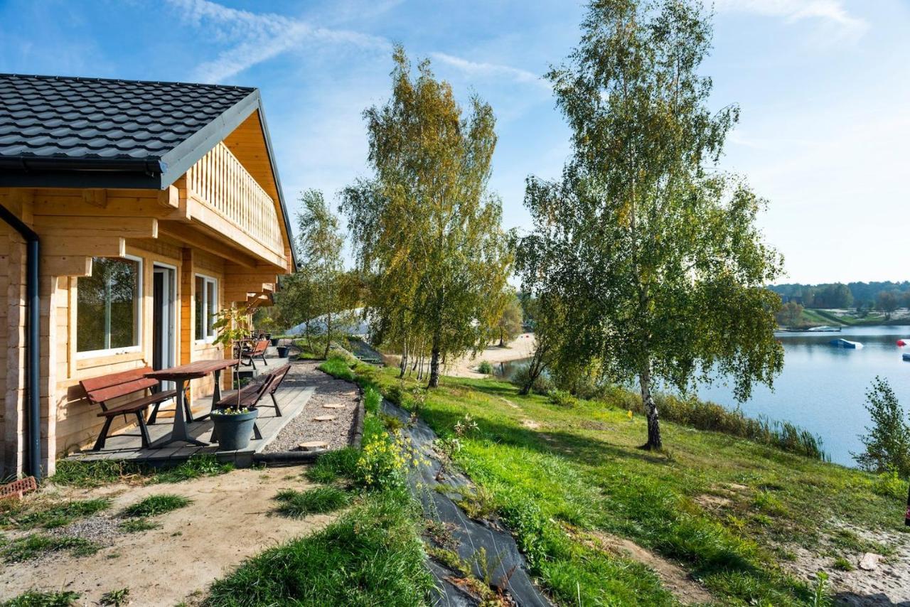 Hotel Osada Kryspinow à Cholerzyn Extérieur photo